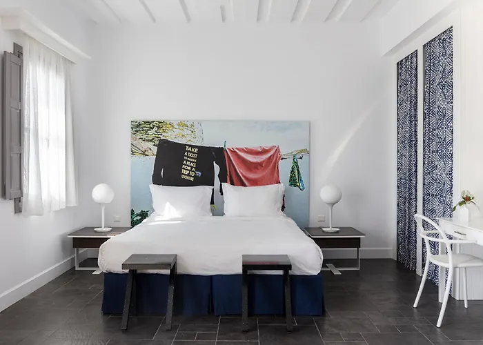 Anemi Folegandros فندق كارافوستاسيس