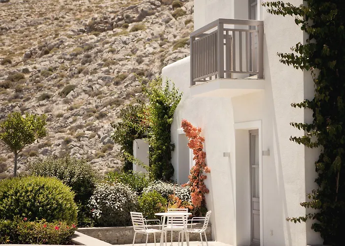 Anemi Folegandros كارافوستاسيس