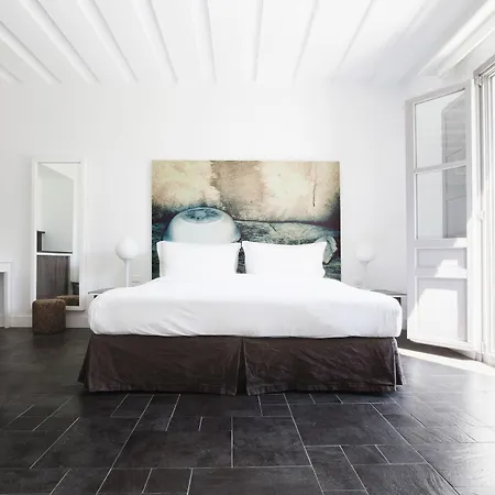 Anemi Folegandros Karavostasis (Folegandros)