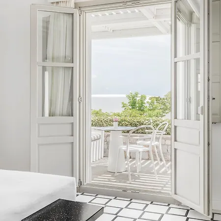 ホテル Anemi Folegandros カラボスタシス