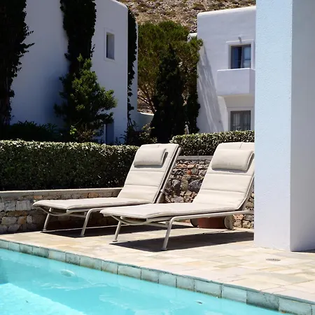 Отель Anemi Folegandros 5*